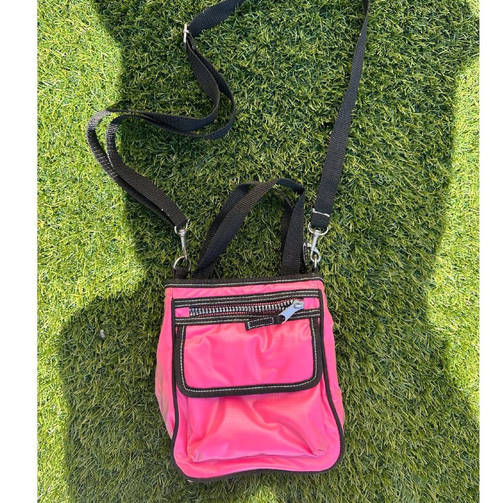 hot pink adjustable y2k mini-purse $15